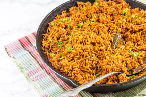 How to cook Jollof Rice in the oven. West African Jollof Rice made in the oven with big flavors. This is Jollof Rice made easy yet it is so tasty! African Jollof Rice, Rice In The Oven, Making Rice, Parboiled Rice, Seasoned Rice Recipes, West African Food, Jollof Rice, Nigerian Food, Seasoned Rice