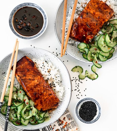 Salmon With Cucumber Salad, Salmon And Cucumber Salad, Cucumber Salad With Salmon, Salmon And Cucumber, Japanese Cucumber Salad, Cucumber Avocado Salad, Salmon Soy Sauce, Lime Salmon, Salmon Steak