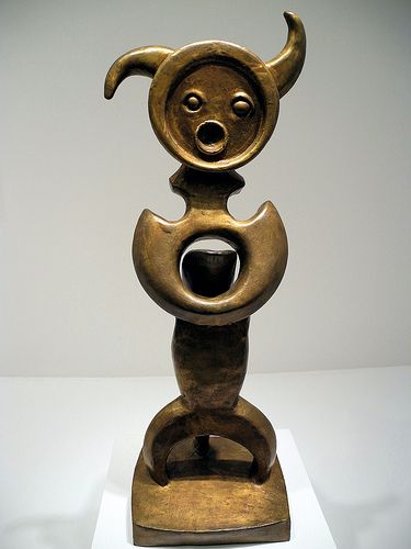 Max Ernst - Moonmad at Hirshhorn Art Museum Washington DC | Flickr - Photo Sharing! Modernist Sculpture, Francis Picabia, René Magritte, Francis Bacon, Max Ernst, Eyes Open, Contemporary Sculpture, Sculpture Installation, Modern Sculpture