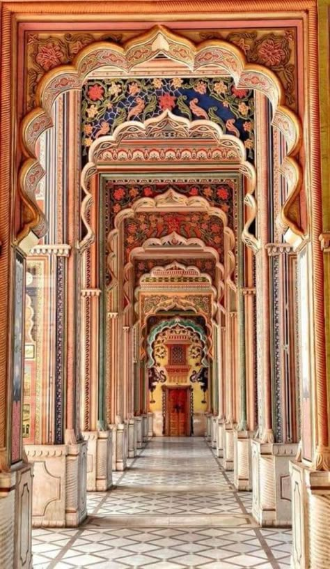 Patrika Gate Jaipur, India Architecture, Mughal Architecture, Pillar Design, India Asia, Pink City, Temple Art, Pose Fotografi, Desi Aesthetic