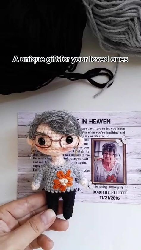 Memorial Crochet Ideas, Crochet Memorial Gift, Crochet Memorial, Loved One In Heaven, Crochet Gift, Custom Crochet, Precious Memories, Custom Portrait, Doll Gift