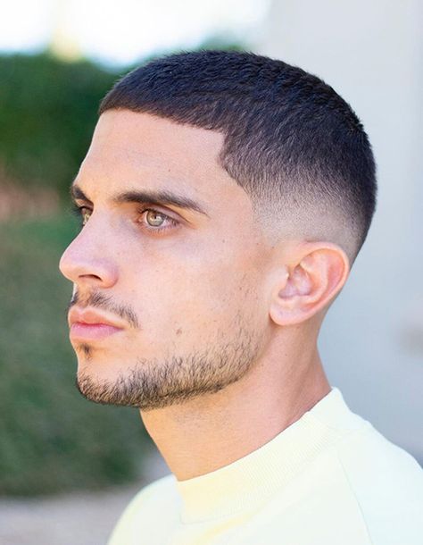 We are sharing the best edgar haircut alternatives for you. If you want to try a new and stylish haircut, visit our edgar haircuts gallery. Low Fade Buzz Cut, Low Skin Fade Haircut Men, Buzz Cut Low Fade, Finn Haircut, Jarhead Haircut, Edgar Haircut, Buzz Cut Styles, Round Face Men, Buzz Cut Hairstyles