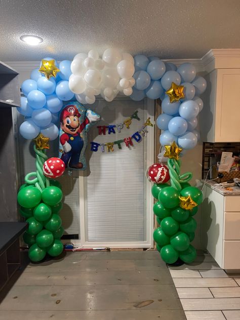 Mario party super nintendo balloon garland balloon backdrop Mario Party Balloon Arch, Video Game Balloon Garland, Super Mario Bros Balloon Arch, Super Mario Balloon Arch, Mario Balloon Garland, Super Mario Balloons, Super Mario Balloon Garland, Mario Balloon Arch, Super Mario Backdrop