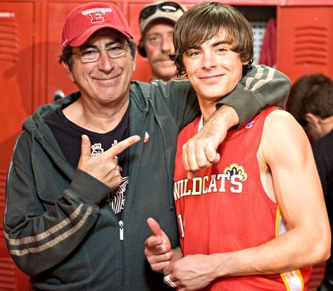 Kenny Ortega will be the director of my production of Alice in Wonderland. High School Musical Quotes, Old Disney Channel Shows, Hig School, Zac Efron And Vanessa, High School Musical Cast, Wildcats High School Musical, High School Musical 2, Kenny Ortega, High School Music