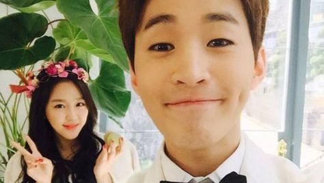 Reps expect that Yewon and Henry will continue to film for 'We Got Married' and not be dropped | http://www.allkpop.com/article/2015/04/reps-expect-that-yewon-and-henry-will-continue-to-film-for-we-got-married-and-not-be-dropped We Got Married Korean, Henry Lau, Eric Nam, We Get Married, Yook Sungjae, We Got Married, Married Couples, Korean Entertainment, Korean Japanese