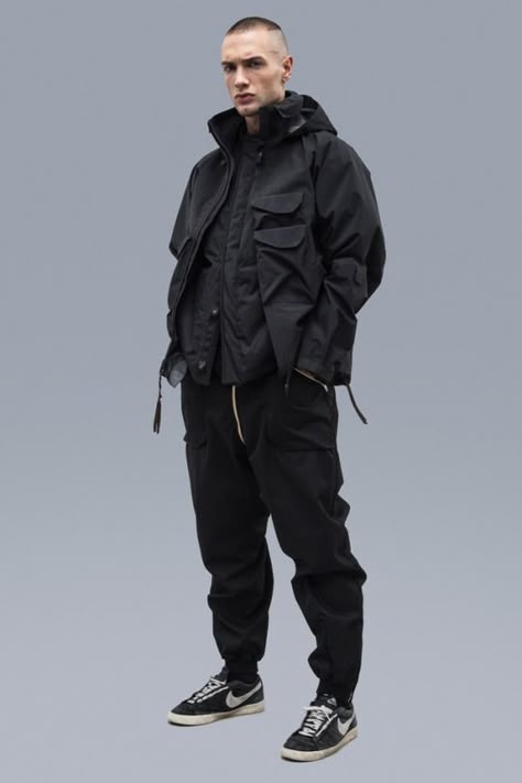 Futuristic Style Men, Cyberpunk Outfit Men, Acronym Clothing, Casual Techwear, Techwear Men, Cyberpunk Outfit, Techwear Outfits, Techwear Streetwear, Tactical Wear