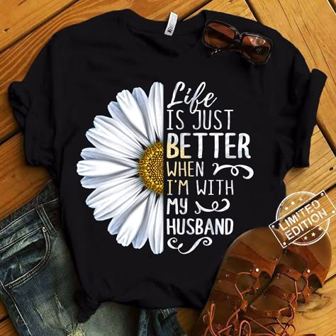 ✨✴️✨Follow me on Instagram--@cathyfraze and/or ✅ out my "ōily" page on FB -- With Grit and Grace. I'm always posting awesome stuff‼️.   https://m.facebook.com/WithGritandGrace/ Cool Shirts For Girls, Fabric Paint Shirt, Scorpion King, Field Of Roses, Grit And Grace, Paint Shirts, T Shirt Painting, Painted Clothes, Tee Shirt Designs