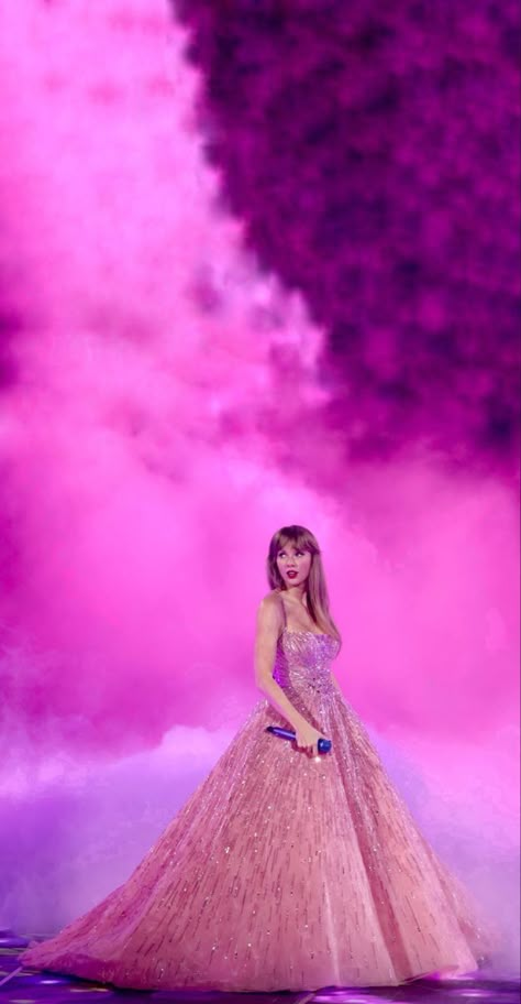 Pink Taylor Swift Wallpaper, Pink Taylor Swift, Speak Now Dress, Taylor Wallpaper, Taylor Eras Tour, Eras Tour Photos, Taylor Swift Fotos, Speak Now Tv, Taylor Swift Images