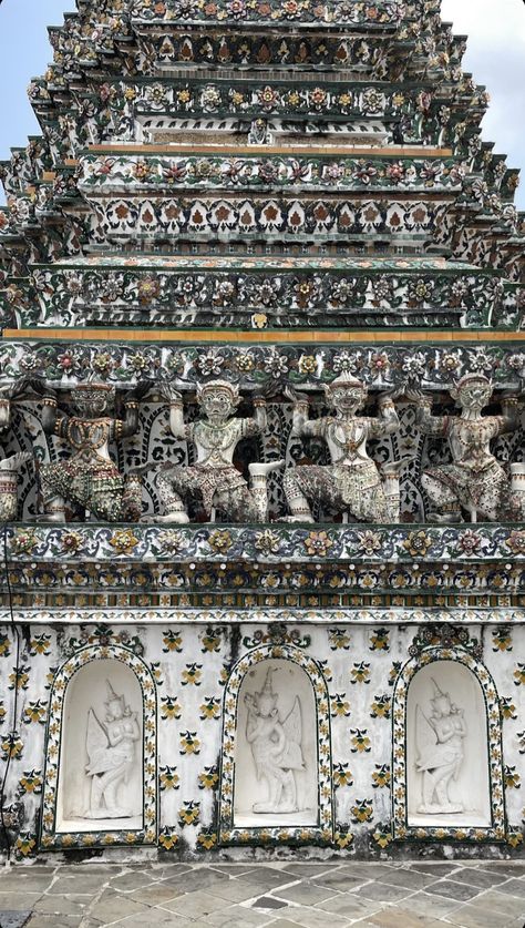 Wat Arun (Temple of Dawn), a Buddhist temple in Bangkok, Thailand, decorated with shells and porcelain mosaics. Image: @casa_veronica Wat Arun Temple, Buddhist Architecture, Wat Arun, Buddhist Temple, Traditional Architecture, Porcelain Mosaic, Bangkok Thailand, Bangkok, Temple