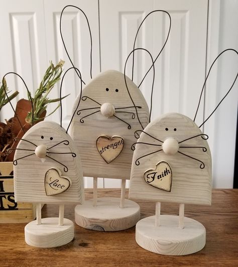 Diy – Velikonoce, Easter Wood Signs, Bunny Family, Easter Wood Crafts, Scrap Wood Crafts, Easter Bunny Crafts, Spring Easter Crafts, Spring Projects, Easter Projects