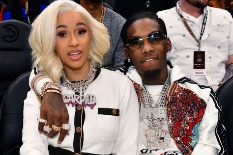 Cardi B gracefully responded to the rumors circulating about a now-deleted Instagram post allegedly from Offset, accusing her of infidelity. It should be noted that the origin of the post remains uncertain, leaving us in speculation. In an unexpected turn of events, Cardi took to Twitter Spaces, where she playfully addressed the ongoing gossip surrounding her and Offset's relationship. OFFSET accuses his wife CARDI B of cheating on him in an Instagram story that he directly deleted 🤔 pic.twit.. She Cheated, Angela Yee, He Lied, Popular Rappers, Delete Instagram, Jason Lee, Cheap Wedding Venues, Solo Album, Country Men