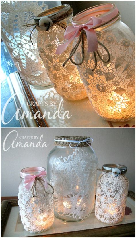 Mason Jar Crafts With Lights, Decorating Lanterns For Christmas, Doily Luminaries, Mason Jar Lanterns Diy, Mason Jar Decorating Ideas, Diy Containers, Diy Chandeliers, Old Fashioned Decor, Lace Jars