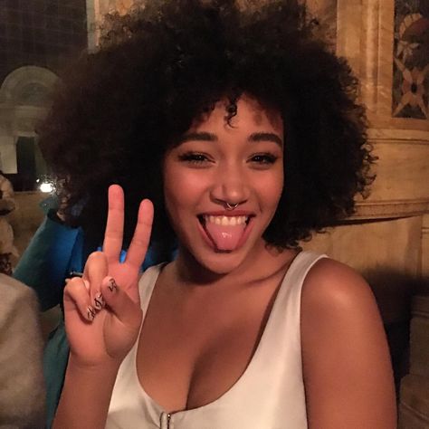 Dazed Fashion on Instagram: “✌Dazed cover star @amandlastenberg at @alexanderwangny ✌️  @emmawyman” Amandla Stenberg 2023, Amandla Stenberg Hair, Amandla Stenberg Icon, Amandla Stenberg Aesthetic, Amandla Stenberg Instagram, Amandala Stenberg, Angelica Schuyler, Amandla Stenberg, Pelo Afro