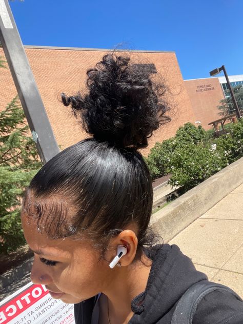 Mid Bun Hairstyles, Natural Hair Bun, Hair Bun Styles, Natural Hair Hairstyles, Style My Hair, Natural Hair Styles For Black, Natural Hair Bun Styles, Sleek Ponytail Hairstyles, Hair Styles For Black Women