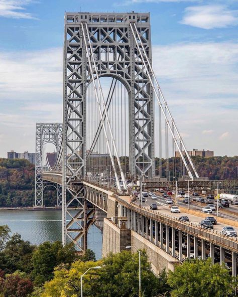 George Washington Bridge NYC Upstate Ny Travel, Landscape Pics, Beautiful Bridges, Photo New York, Photo Time, Bridge Over Troubled Water, Washington Heights, Brooklyn Baby, Bridge Design