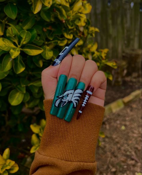 Eagles Nail Designs, Philly Eagles Nails, Eagles Nails Philadelphia, Eagles Nails, Philadelphia Eagles Nails Designs, Eagles Football Nails, Philadelphia Eagles Nails, Football Nails Design, Eagle Nails