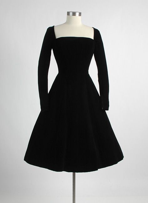 1950’s Auerbach's Velvet Evening Dress: Black Dress 50s Style, Princess Cut Dresses, Black Long Sleeve Vintage Dress, Black 50s Dress, Cute Black Dresses, Princess Dress Black, Black Cute Dress, Black Dress Design, Princess Cut Dress