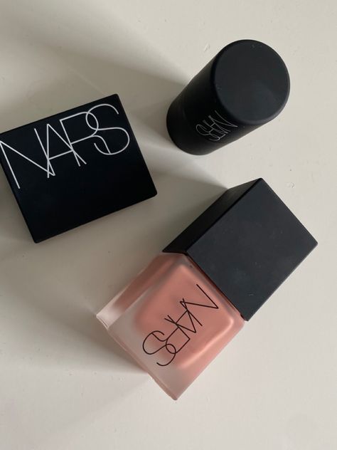 Nars Blush, Nars Makeup, Makeup Essentials, Aesthetic Makeup, Nars, Makeup Bag, Seventeen, Beauty Products, Vision Board