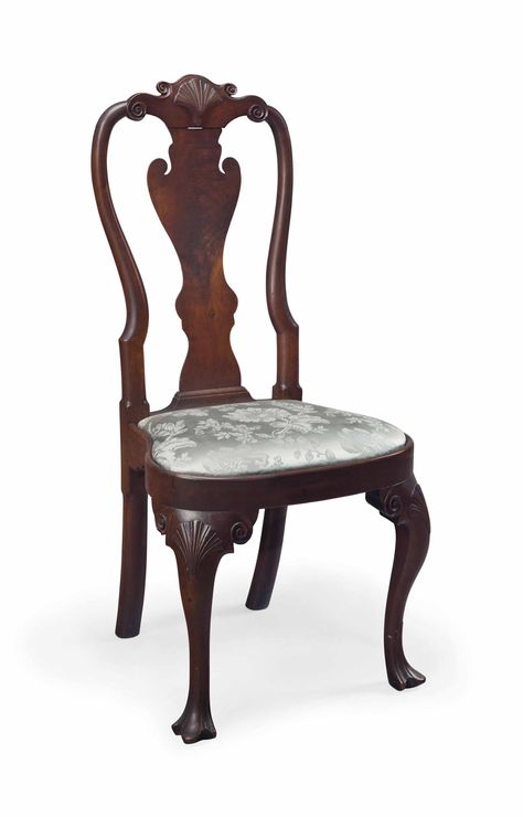 Colonial Chair, Chippendale Furniture, Queen Anne Chair, Chinese Chippendale, American Antiques, Marble Table Top, Antique Chairs, American Furniture, Classic Furniture