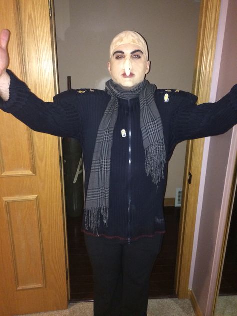 Gru Cosplay, Gru From Despicable Me, Gru Costume, Halloween Aesthetic, Halloween 2024, Despicable Me, Home Made, Minion, Halloween Costume