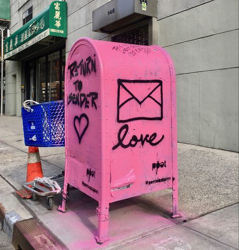 Pink Mailbox Aesthetic, Box Of Letters, Ryen Trevarrow, Aesthetic Day, Box Letters, Pink Thing, Pink Graffiti, Paris And Nicole, Signed Sealed Delivered