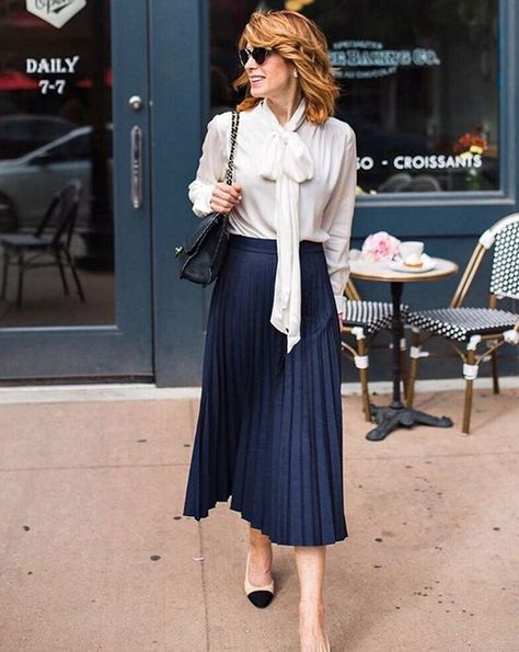 Navy pleated skirt and white bow tie blouse. As this is a bow blouse and accordion pleated skirt, both are SO PRETTY AND LOVELY and she's looking SO PRETTY, LOVELY, AND BEAUTIFUL. Colorful Pleated Skirt Outfit, Accordion Skirt Outfit, Navy Pleated Skirt Outfit, Navy Blue Pleated Skirt Outfit, Blue Pleated Skirt Outfit, Blouse And Skirt Outfit, Navy Skirt Outfit, Blue Skirt Outfit, Pleated Skirt Outfit Ideas