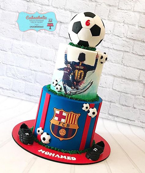 Painting on cake ,moss cake , fondant , new ganach technique #rollingpin #cake #cakedecorating #cakeart #cakedecor #cakesdecor Neymar Birthday Cake Ideas, Leo Messi Birthday Cake, Cake With Messi, Barcelona Soccer Cake, Messi Jersey Cake, Fcb Cake Birthdays, Football Cake Barcelona, Football Cake Messi, Messi Soccer Cake