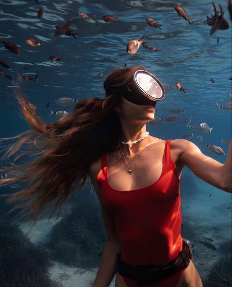 Freedive Aesthetic, Freedive Pose, Diving Photoshoot, Freediving Aesthetic, Freedive Photography, Free Diving Photography, Underwater Photography Women, Free Diving Aesthetic, Underwater Jewelry