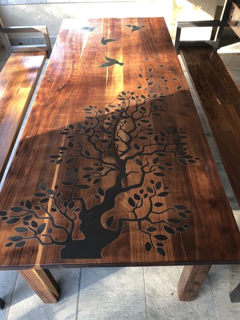 Engraved wooden table top with embedded 4mm steel. Patio table Wood Burn Table Top, Wood Staining Techniques, Wood Crosses Diy, Wood Pallet Crafts, Engraved Table, Epoxy Countertops, Stenciled Table, Diner Table, Wood Burn Designs