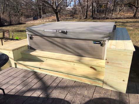 Hot Tub Bar Surround, Hot Tub Platform, Diy Hot Tub Stairs, Hot Tub Surround Ideas, Hot Tub Stairs, Hot Tub Steps Diy How To Build, Platform For Hot Tub, Ground Level Deck With Hot Tub, Hot Tub Steps With Storage