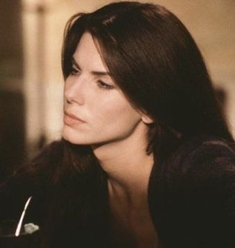 Practical Magic, Sandra Bullock, Cate Blanchett, Moda Vintage, Girl Crushes, Girl Crush, American Actress, Role Models, Pretty Woman