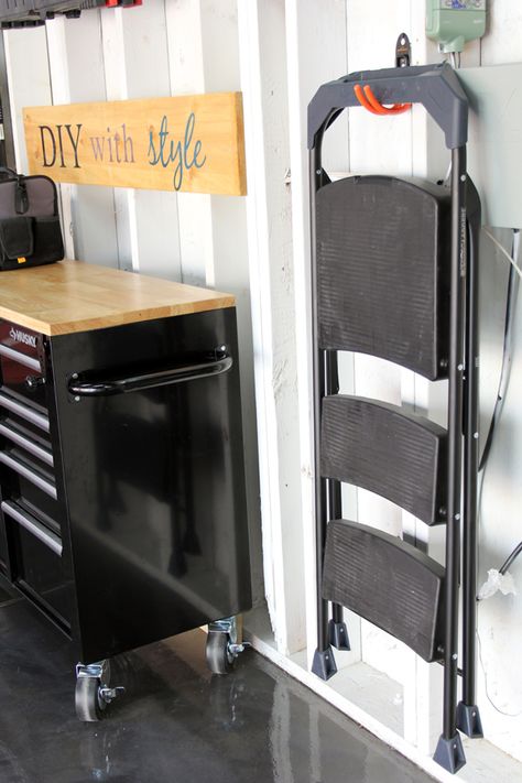 Brilliant Ways to Organize the Garage | Blue i Style - Creating an Organized & Pretty, Happy Home! Step Ladder Storage Ideas, Hang Ladder In Garage, Track Shelving, Basement Storage Ideas, Storage Workshop, Ideas For Garage, Garage Hacks, Organization Garage, Garage Organizing