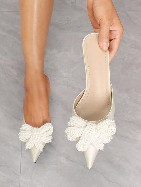 Pearl Bow Heels, Boho Bridal Shoes, Wedding Mules, Trendy Pumps, Mule Pumps, Mules Women, Pearl Shoes, Pearl Bow, Bow Decor