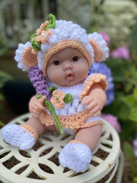 Lamb Outfit, Berenguer Dolls, Baby Crochet, Baby Doll, Crochet Baby, Baby Dolls, Arts And Crafts, Dolls, Crochet