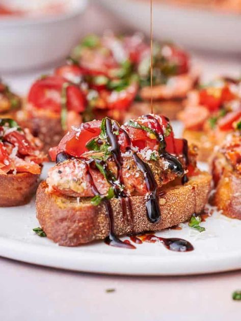 Salmon Bruschetta Recipe, Salmon Bruschetta, Cherry Tomato Appetizers, Bruchetta Appetizers, Cherry Tomato Confit, Chicken Pesto Pasta Salad, Hash Brown Cups, Tomato Confit, Bruschetta Appetizer