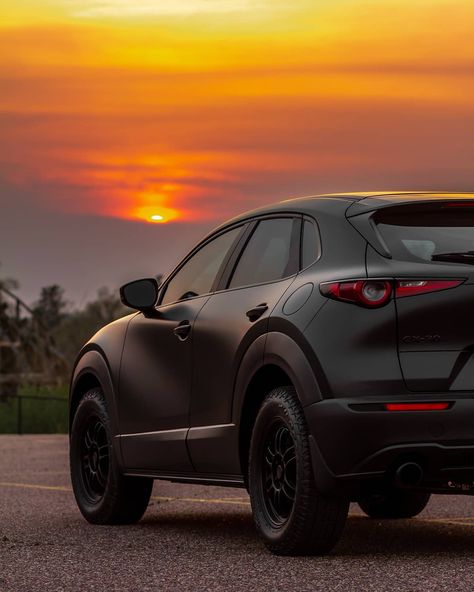 Mazda Cx 30 Black, Mazda Cx 30, Mazda Cx3, Cool Car Backgrounds, Mazda Cx5, Overland Gear, Mazda 3 Hatchback, Off Road Wheels, Car Backgrounds