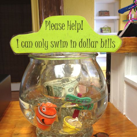 A tip jar that will leave you smiling Birthday Tip Jar, Tip Jar Ideas, Funny Tip Jars, Creative Fundraising, Mason Jar Christmas Gifts, Funny Tips, Joke Gifts, Savings Jar, Jar Design