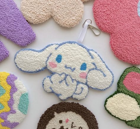 Pokemon Punch Needle, Kawaii Punch Needle, Needle Punching, Handmade Desks, Hello Kitty Printables, Diy Bags Patterns, Fun Crafts To Do, Punch Needle Patterns, Needle Punch