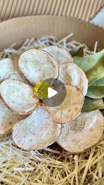 SD Craft Studio on Instagram: "Blooming love for someone special 💕
In every oyster shell petal and real leaves, bloom beautiful flowers. 
Follow my page for see more like this or DM for information .
#loveblooms #specialmoment #gratitude #oysterflower #bloominglove #mothersday #cherishedmoments #giftforever #personalizedflower #flowerpower #naturelovers #giftidea #spreadlove #botaniacalbeauty #thoughtfulgifts #sharethelove #inspiredbynature" Magnolia Flowers, Real Leaves, Follow My Page, Magnolia Flower, Craft Studio, Someone Special, Oyster Shell, Spread Love, Flower Power