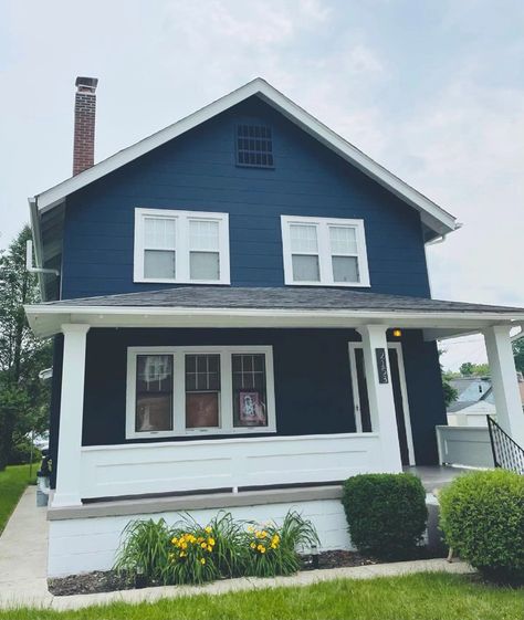 Anchors Aweigh Sherwin Williams Exterior, Anchors Aweigh Sherwin Williams, Navy Blue House Exterior White Trim, Navy Exterior House Colors, Sherwin Williams Anchors Aweigh, Navy Blue Exterior House Colors, Sherwin Williams Navy Blue, Colors Trend 2023, Navy Blue House Exterior