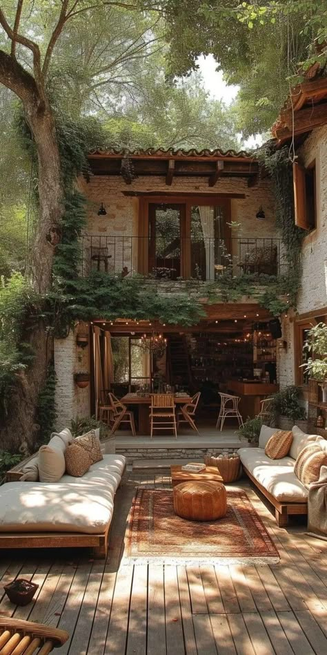 Charm Aesthetic, Aesthetic House, Outdoor Patio Decor, Dream House Interior, Dream House Exterior, Wooden House, Style At Home, Dream House Decor, Casas De Ensueño