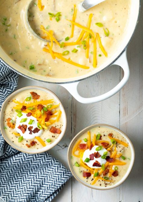 Easy Loaded Baked Potato Soup, Classic Potato Soup Recipe, Classic Potato Soup, Easy Loaded Baked Potato, Potato Soup Crock Pot Easy, Loaded Baked Potato Soup Recipe, Baked Potato Toppings, Baked Potato Soup Recipe, Slow Cooker Potato Soup