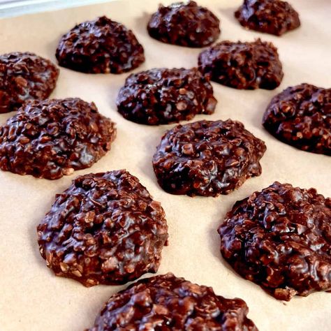 Special Dark Chocolate No Bake Cookies Hersheys Special Dark Cocoa Recipes, Dark Chocolate No Bake Cookies, Cookie Recipes Gluten Free, Chocolate Cookie Recipes Easy, Cake And Pastries, Chocolate No Bake, Quaker Oatmeal, Chocolate No Bake Cookies, Gluten Free Cookie