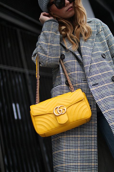 teetharejade Outfit: Checked 'n' Oversized » teetharejade Bright Yellow Bag Outfit, Yellow Bags Outfits, Yellow Chanel Bag Outfit, Yellow Designer Bag, Yellow Bag Street Style, Yellow Purse Outfit, Baguette Bag Outfit, Yellow Bag Outfit, Chanel Bag Outfit