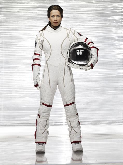 Jen Crane (Christina Cox), Defying Gravity Space Costumes, Sci Fi Clothing, Astronaut Suit, Robot Suit, Space Fashion, Defying Gravity, Space Girl, Celebrity Travel, Suit Of Armor