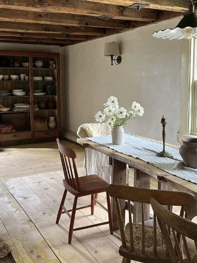 Sofia Wood, Cottage Interiors, Style Deco, Three Sisters, Simplistic Design, Take A Seat, House Inspo, Rustic Dining Table, Home Fashion