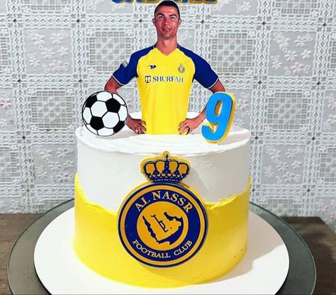 Football Cake Ronaldo, Christiano Ronaldo Cake, Ronaldo Cake Birthdays, Ronaldo Birthday Party Ideas, Cristiano Ronaldo Cake Ideas, Cristiano Ronaldo Cake, Ronaldo Cake, Cristiano Ronaldo Soccer, Christian Ronaldo