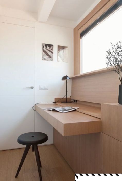 Minimalist Apartment Interior, Hidden Desk, Minimalist Dekor, Mini Apartments, Micro Apartment, Minimalist Apartment, Interior Minimalista, Design Apartment, Built In Desk