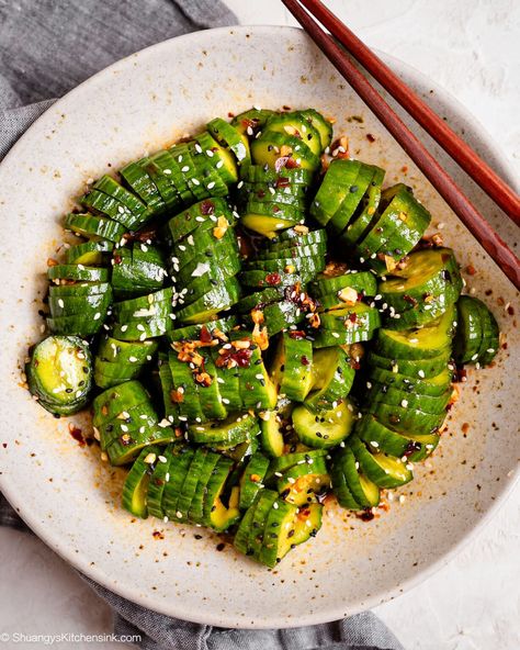 This spicy, sweet, crunchy, and refreshing cucumber salad has the best flavor and texture combination. If you love a spicy yet cooling side dish, you are going to love this sun spicy cucumber salad. It is perfect to pair with any grilled meal, or as a side dish! #cucumbersalad #spicycucumber #chilicumber #cucumbers #Spiralcucumber Healthy College Snacks, Texture Combination, Beef Tataki, Spicy Cucumber Salad, Spicy Cucumber, Marinated Cucumbers, Send To A Friend, Charcuterie Inspiration, Cucumber Recipes