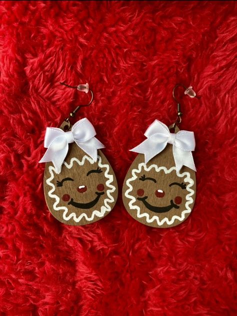 Wooden Earrings Diy, Christmas Earrings Wood, Glowforge Christmas Earrings, Wooden Christmas Earrings, Painted Wooden Earrings Handmade, Glowforge Earrings Christmas, Hand Painted Wooden Christmas Earrings, Wooden Grinch Earrings, Holiday Earrings Diy